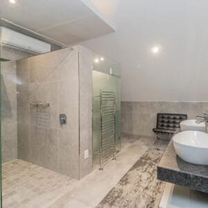 264-WWS26369-Franschhoek