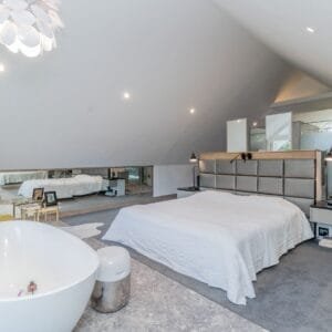 874-WWS26369-Franschhoek