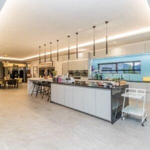 992-WWS26369-Franschhoek